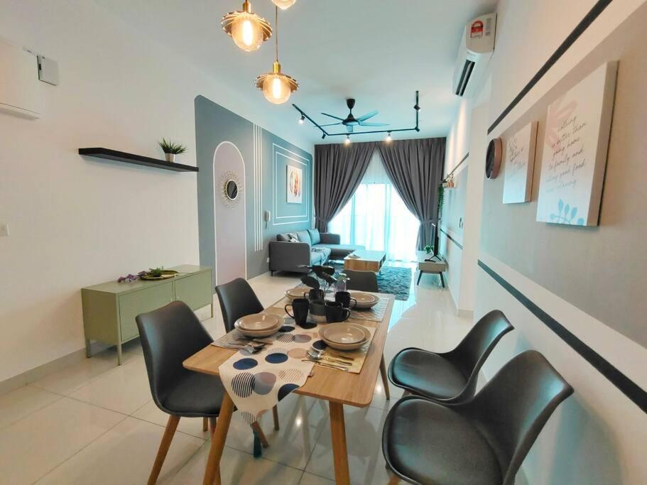 Elegant Homes 9Pax 5Bed Sunway Pyramid-Lagoon 2 Car Park 八打灵再也 外观 照片
